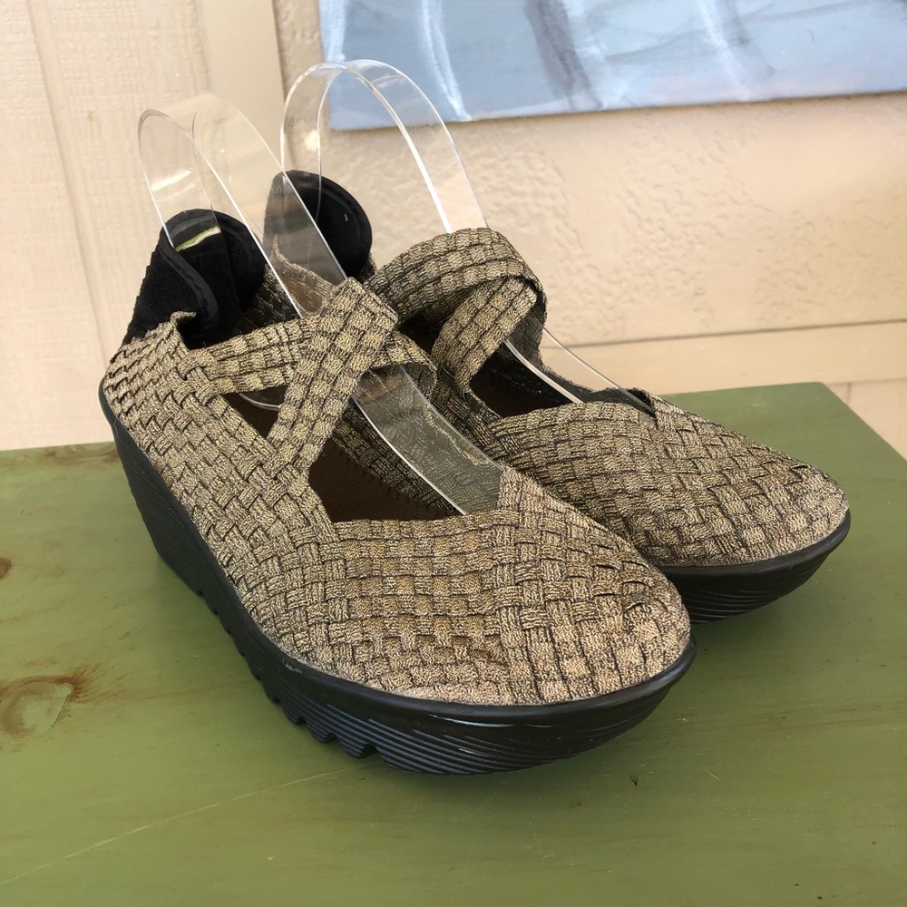 Bernie Mev Bronze Woven Shoes Sz 41